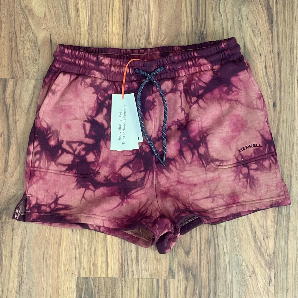 Merrell Scout Short in Burgundy Tie Dye - Size Small, New with tags (NWT)
